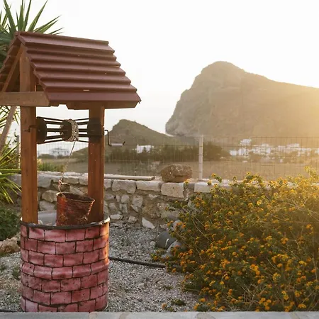 Hideaway Southcrete *