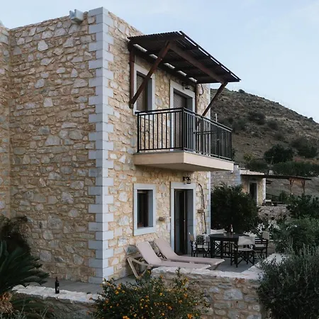 Hideaway Southcrete Léntas